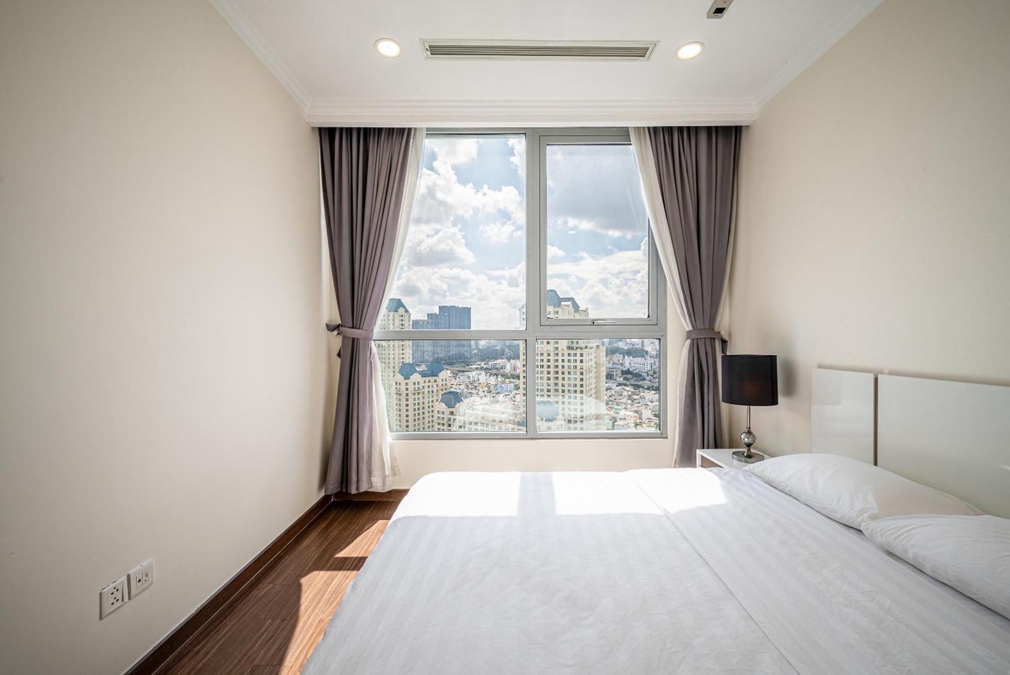 Khách sạn hẻo lánh Vinhomes
